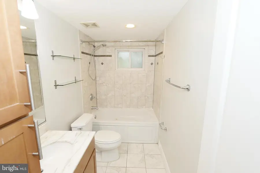 1901 Lincoln Rd Ne #204, Washington, DC 20002 - #3