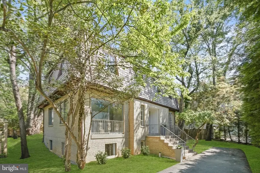 5026 Cathedral Ave Nw, Washington, DC 20016 - #2