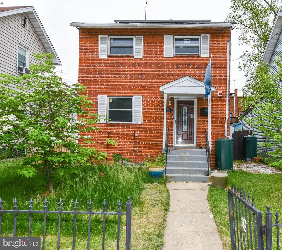 19 Anacostia Rd Ne, Washington, DC 20019 - #2