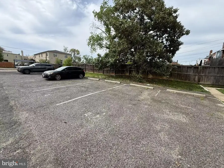 412 19th St Ne #201, Washington, DC 20002 - #2