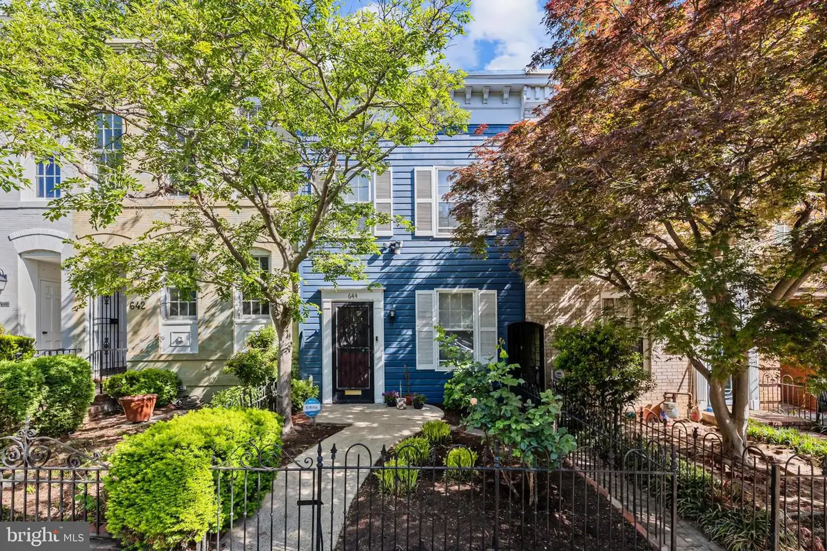 644 E St Se, Washington, DC 20003 - #1