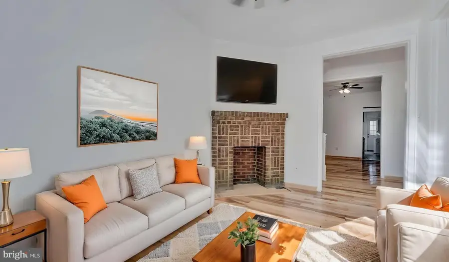 1528 E St Se, Washington, DC 20003 - #2