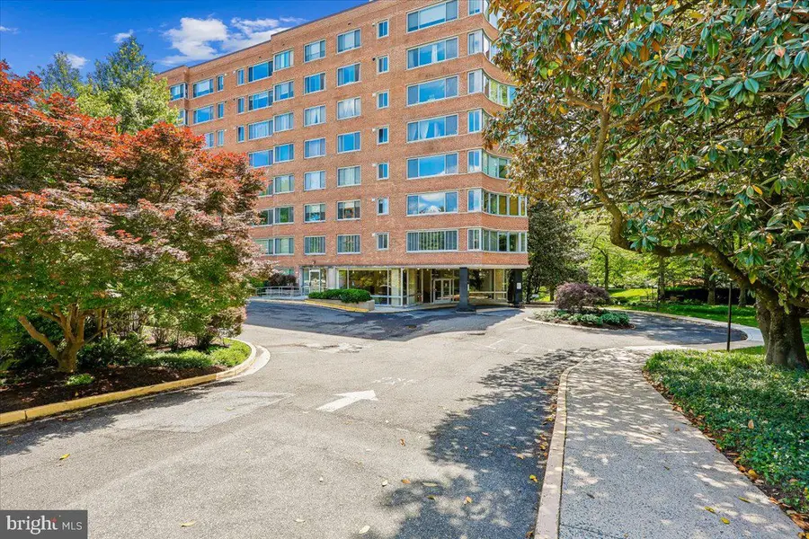 4200 Cathedral Ave Nw #716, Washington, DC 20016 - #2