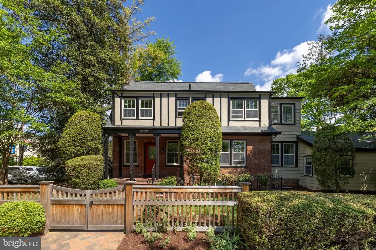3737 Van Ness St Nw, Washington, DC 20016 - #1