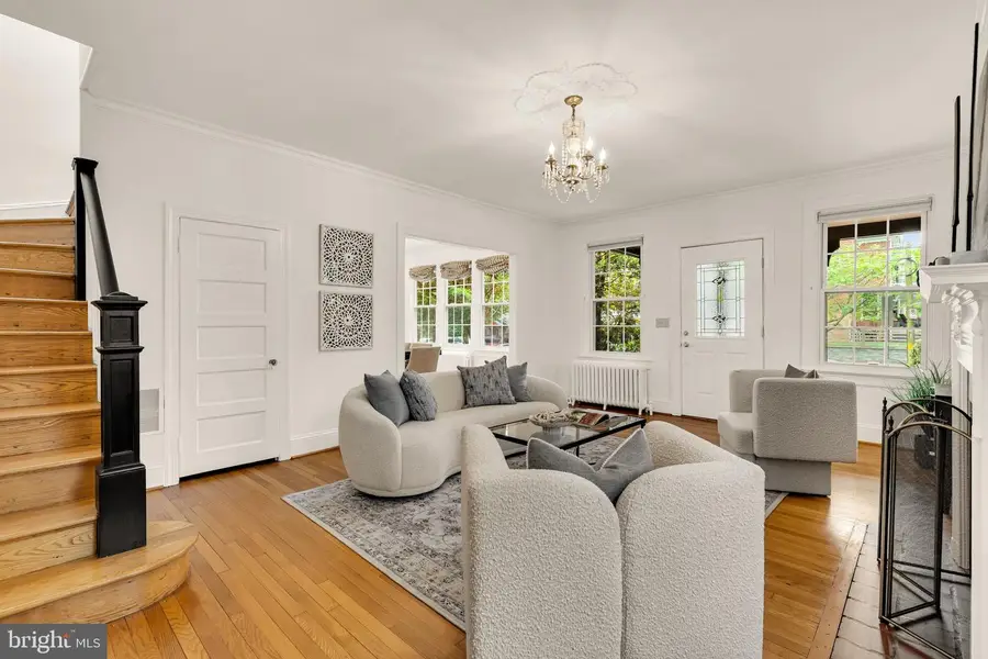 3737 Van Ness St Nw, Washington, DC 20016 - #3