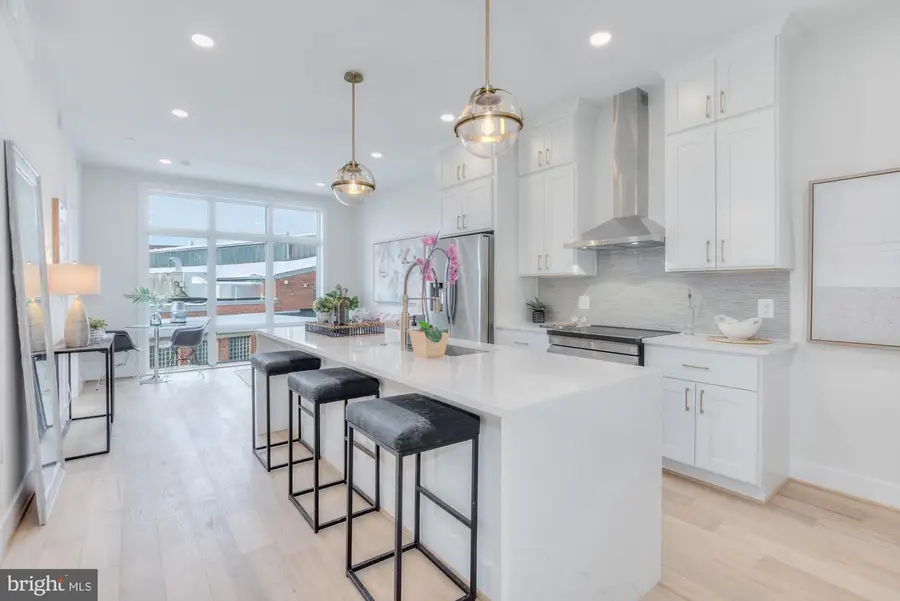 4347 Harrison St Nw #penthouse Eight, Washington, DC 20015 - #3