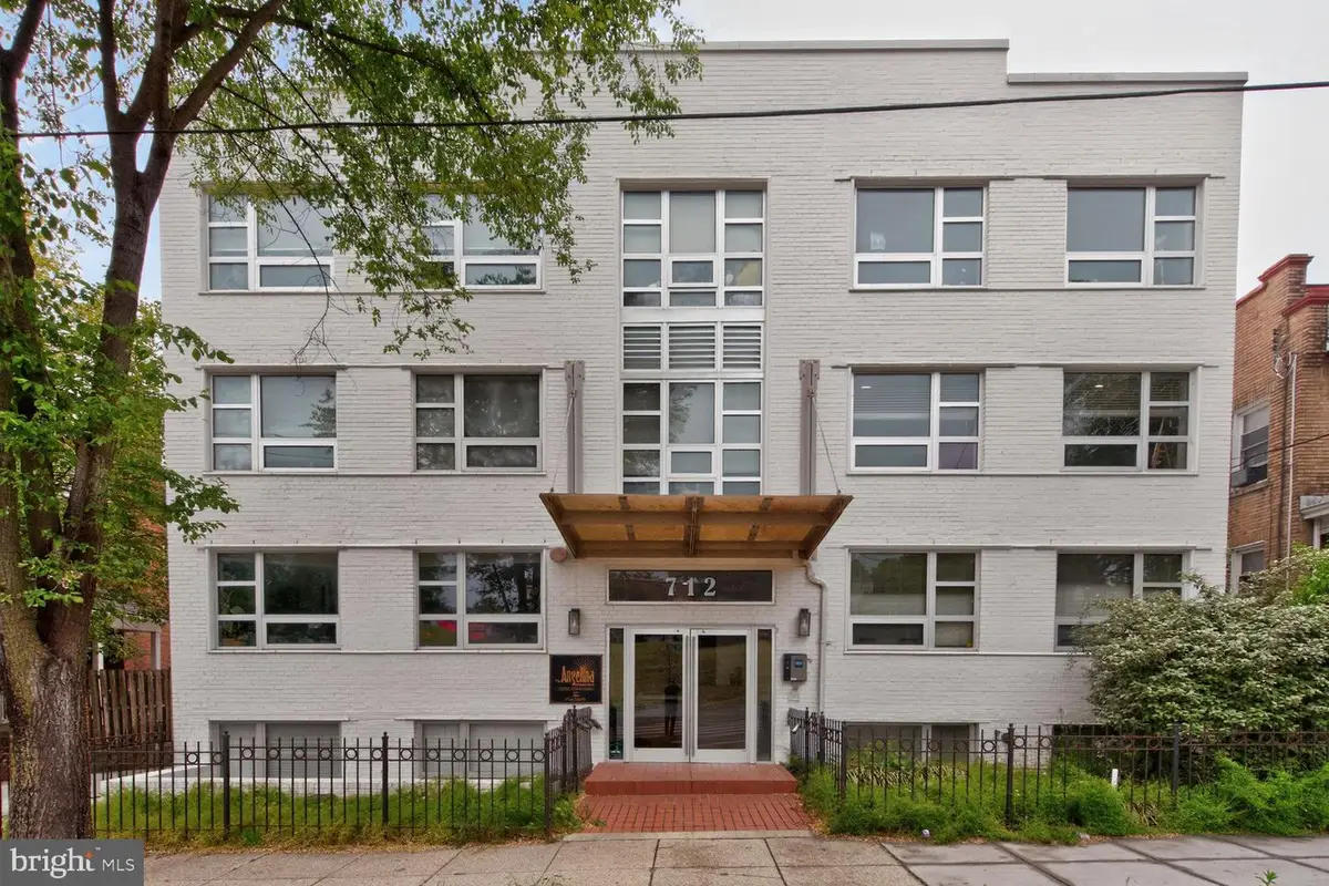 712 Marietta Pl Nw #204, Washington, DC 20011 - #1