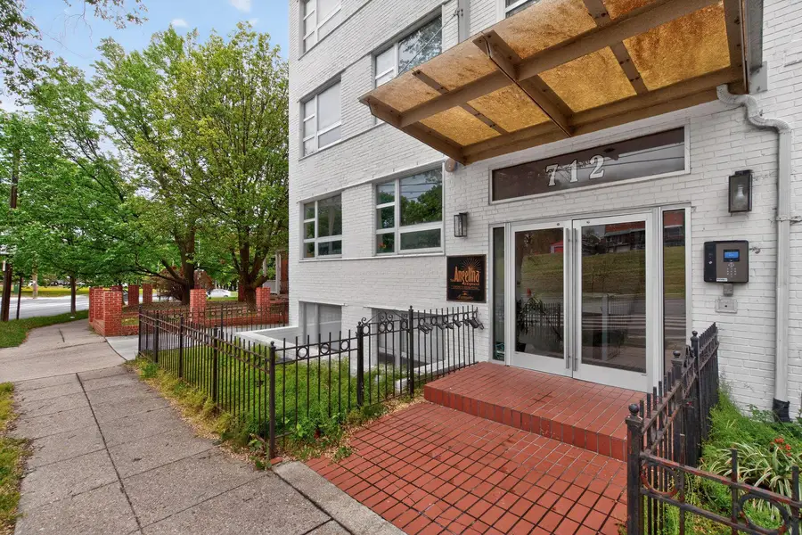 712 Marietta Pl Nw #204, Washington, DC 20011 - #2