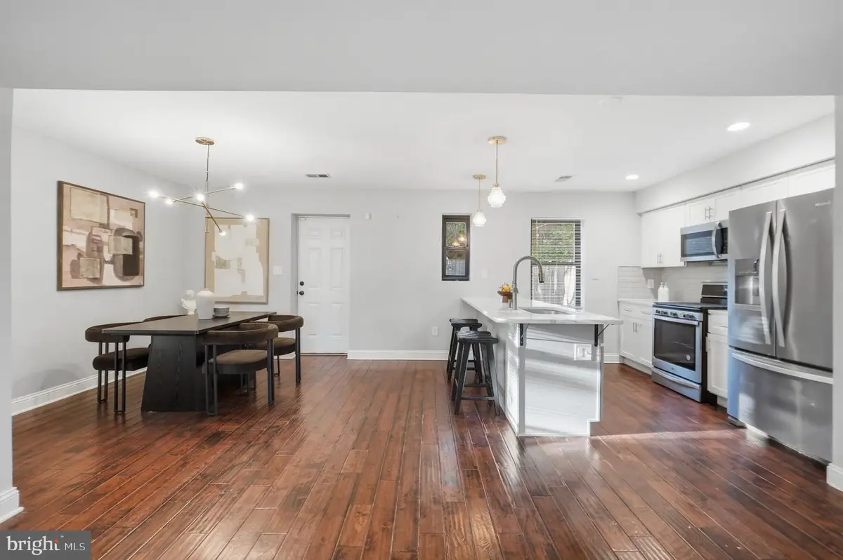 5037 Just St Ne, Washington, DC 20019 - #1