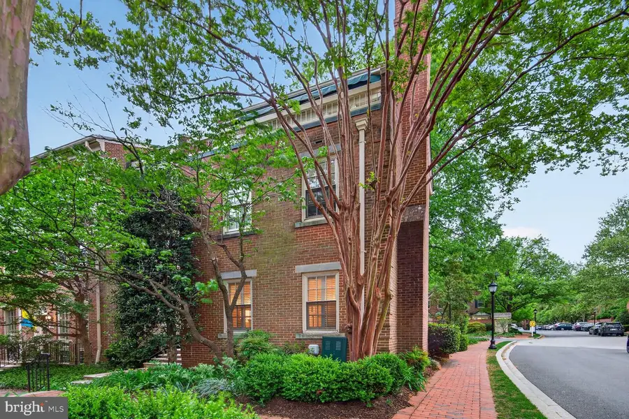 4383 Westover Pl Nw, Washington, DC 20016 - #3