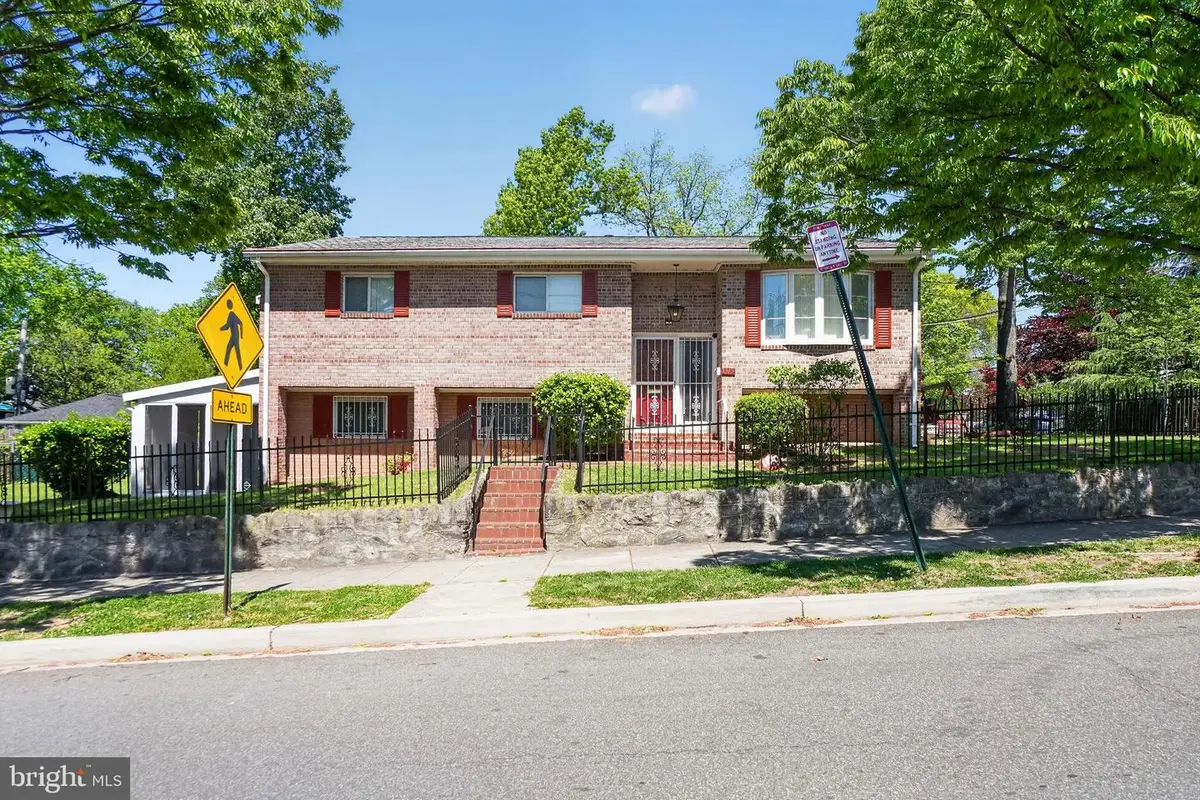 109 Van Buren St Nw, Washington, DC 20012 - #1