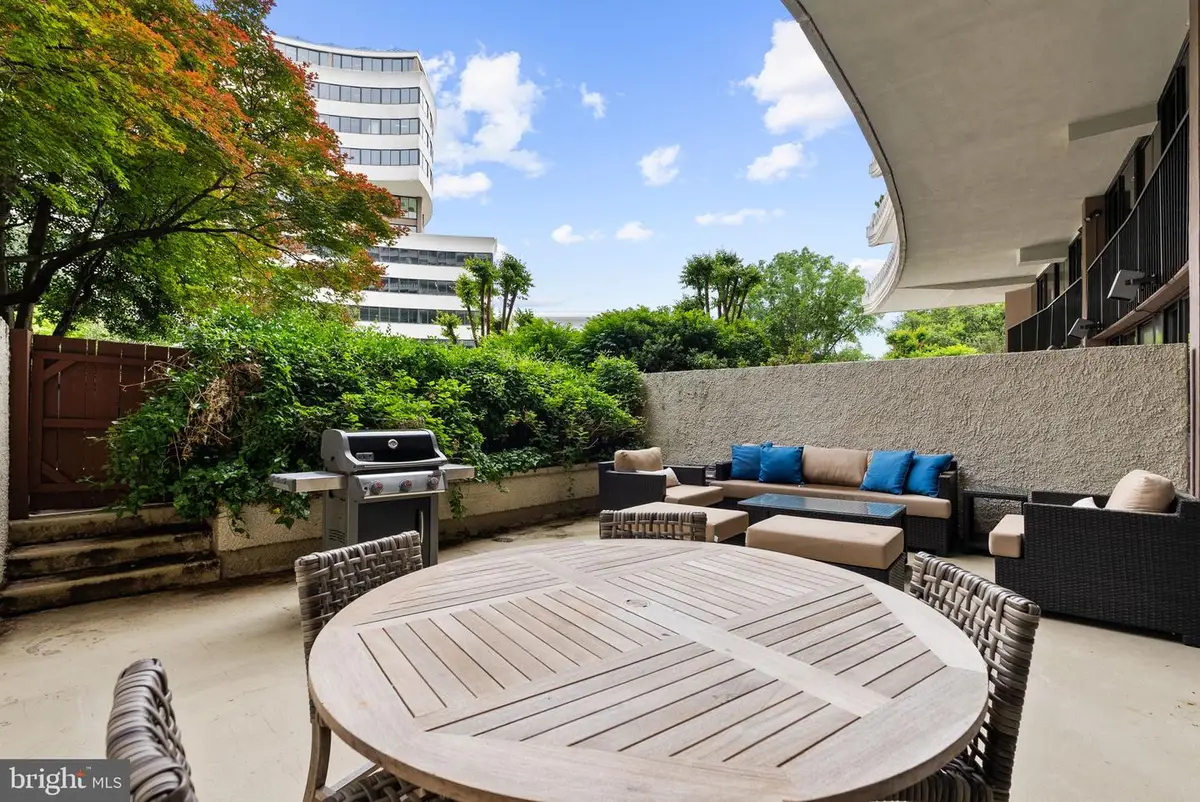 700 New Hampshire Ave Nw #105, Washington, DC 20037 - #1