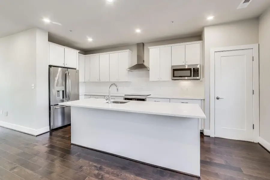 915 Elder St Nw #c, Washington, DC 20012 - #3