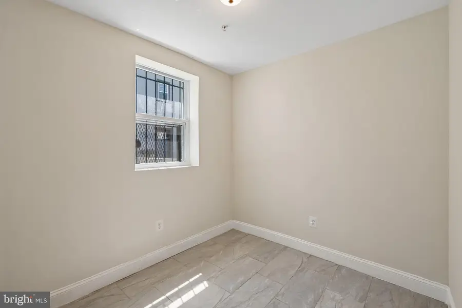 4230 6th St Se, Washington, DC 20032 - #2