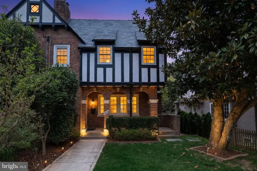 3605 Van Ness St Nw, Washington, DC 20008 - #2