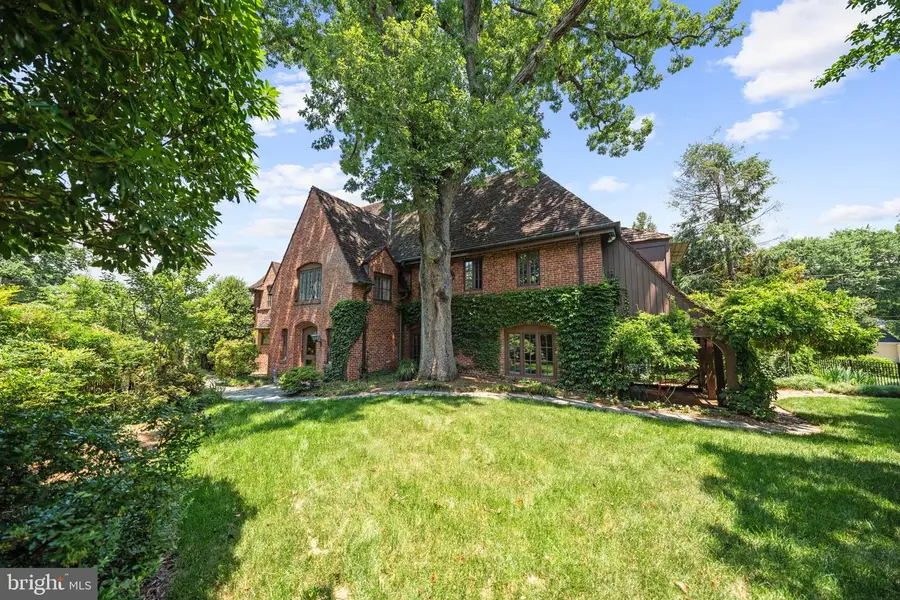 3111 Idaho Ave Nw, Washington, DC 20016 - #3