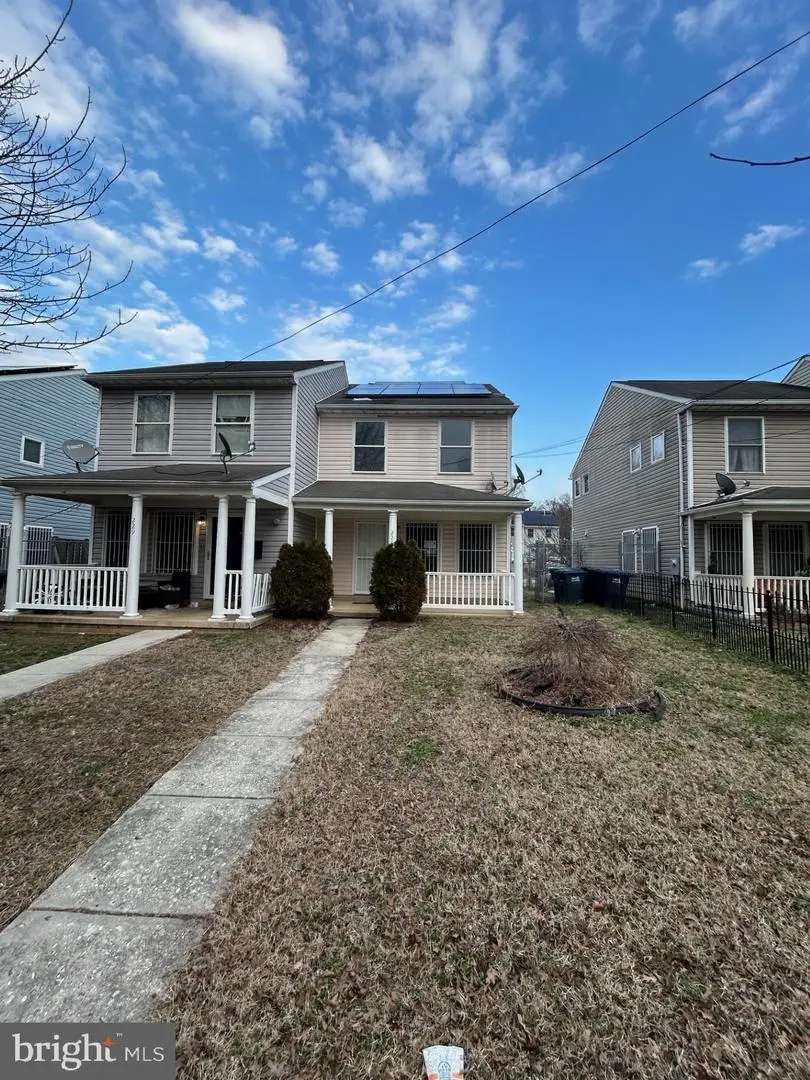 227 54th St Ne, Washington, DC 20019 - #2