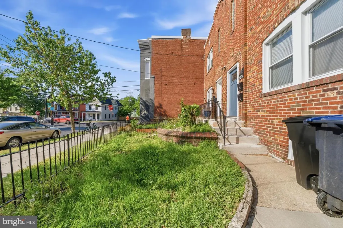 2204 16th St Se, Washington, DC 20020 - #1