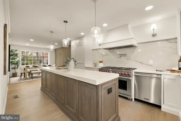 4827 Sedgwick St Nw, WASHINGTON, DC 20016