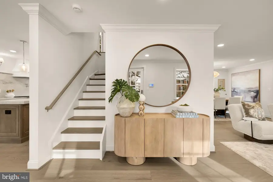 4827 Sedgwick St Nw, Washington, DC 20016 - #2