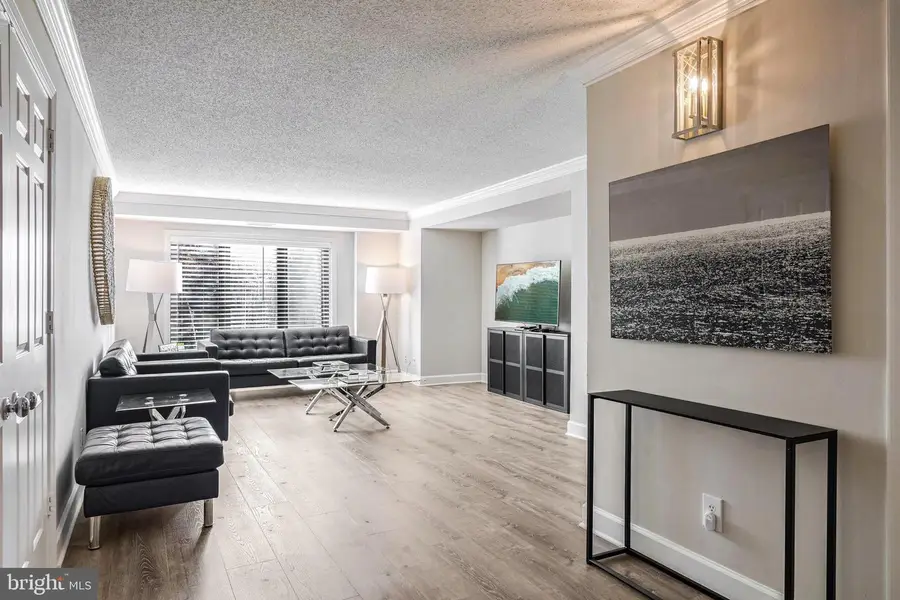 1080 Wisconsin Ave Nw #101, Washington, DC 20007 - #2