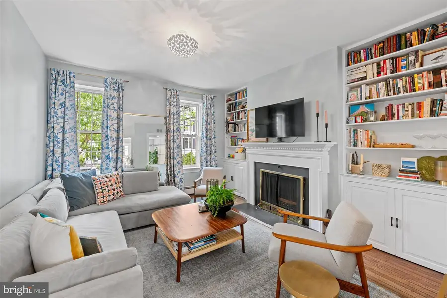 606 E St Se, Washington, DC 20003 - #3