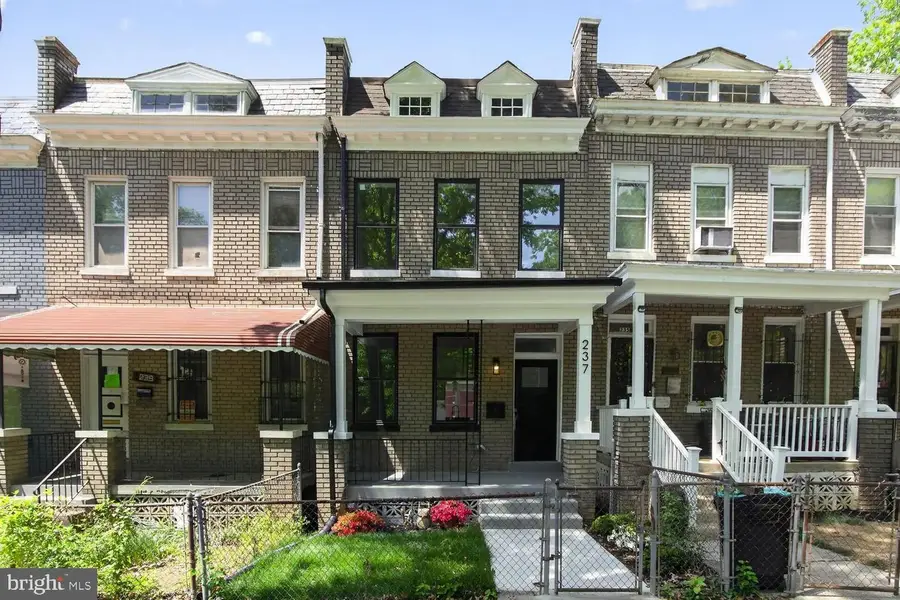 237 Rock Creek Church Rd Nw, Washington, DC 20011 - #2