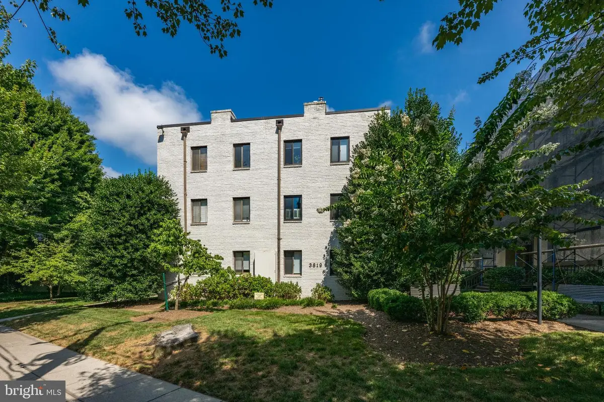3819 Davis Pl Nw #4, Washington, DC 20007 - #1