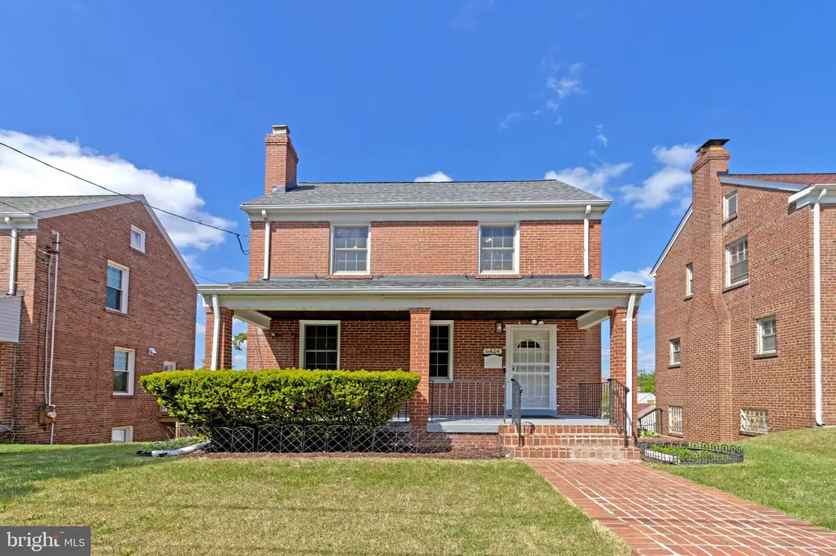 6424 2nd Pl Nw, Washington, DC 20012 - #1