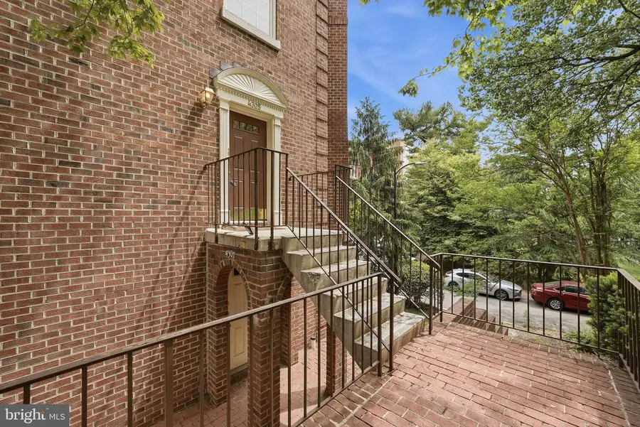 4305 Massachusetts Ave Nw, Washington, DC 20016 - #2