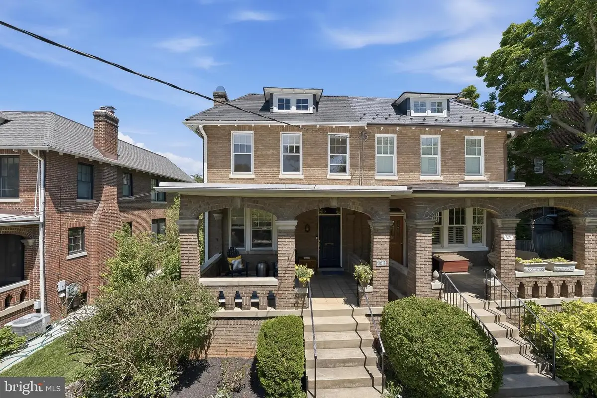 3811 Garfield Nw, Washington, DC 20007 - #1