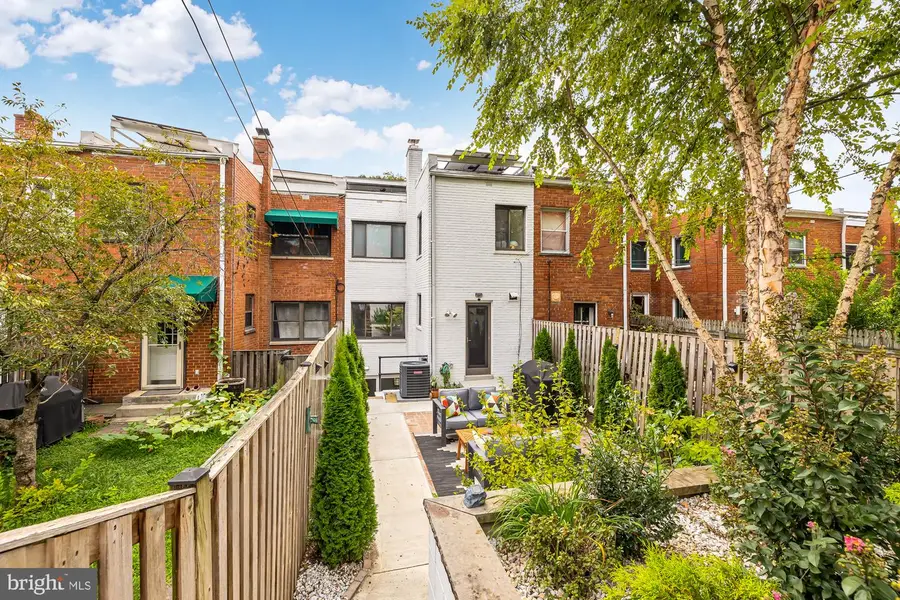 4114 Arkansas Ave Nw, Washington, DC 20011 - #3
