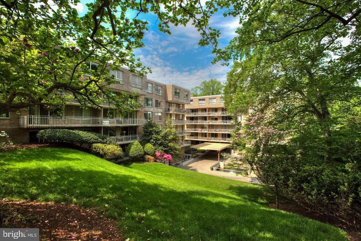4100 Cathedral Ave Nw #615, Washington, DC 20016 - #1