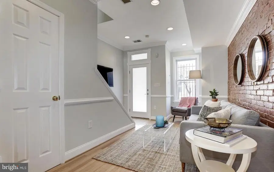 1010 W Nw, Washington, DC 20001 - #3
