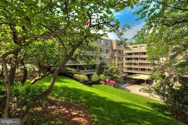 4100 Cathedral Ave Nw #717, WASHINGTON, DC 20016