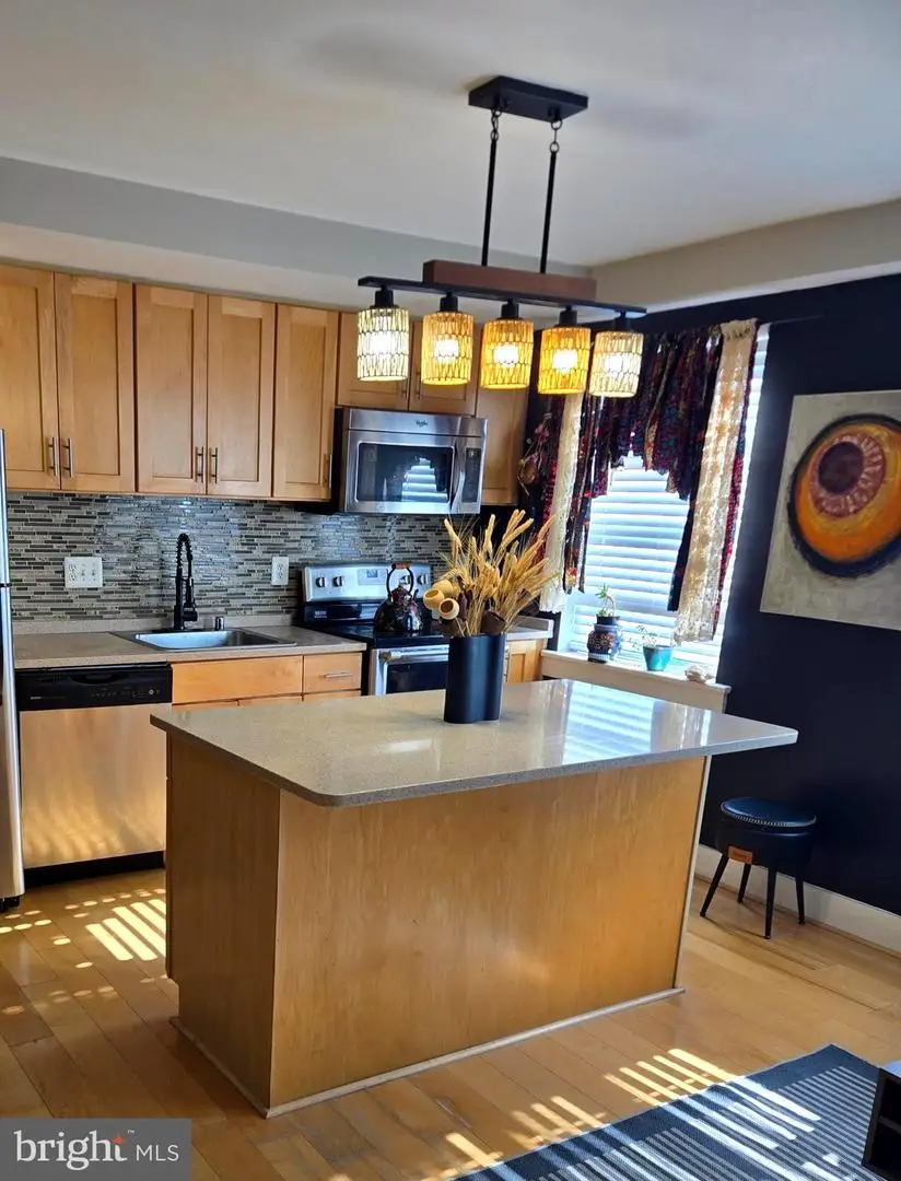 210 Oakwood St Se #304, Washington, DC 20032 - #3