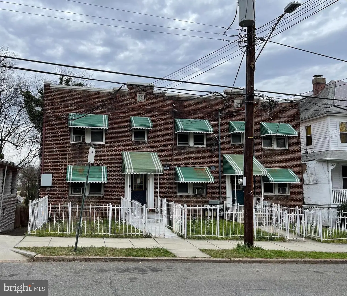 2513-15 22nd St Ne, Washington, DC 20018 - #1