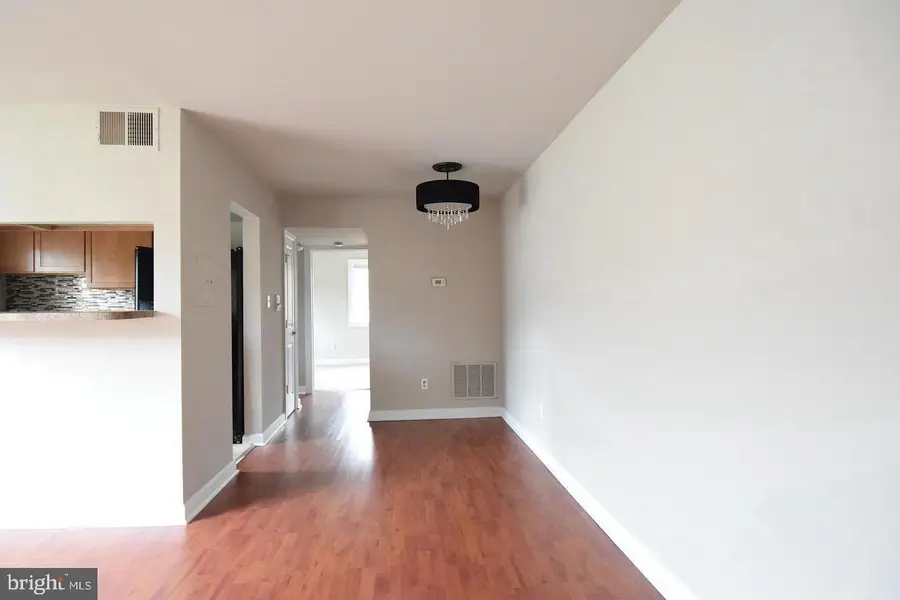 709 Brandywine St Se #302, Washington, DC 20032 - #3