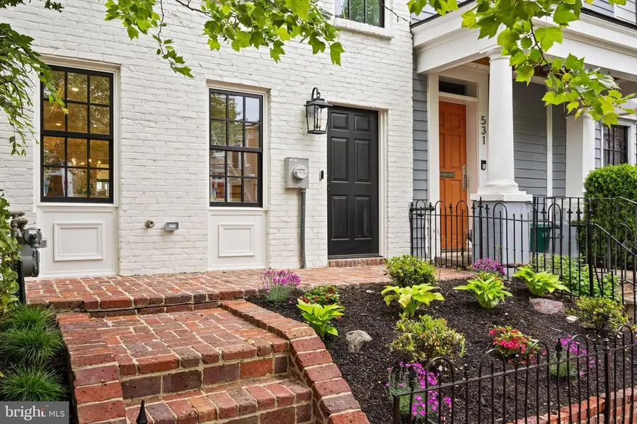533 6th St Se, Washington, DC 20003 - #3