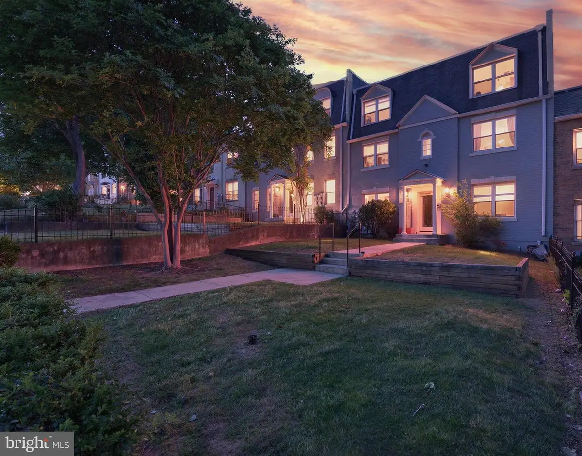 1917 2nd St Ne #301, Washington, DC 20002 - #1