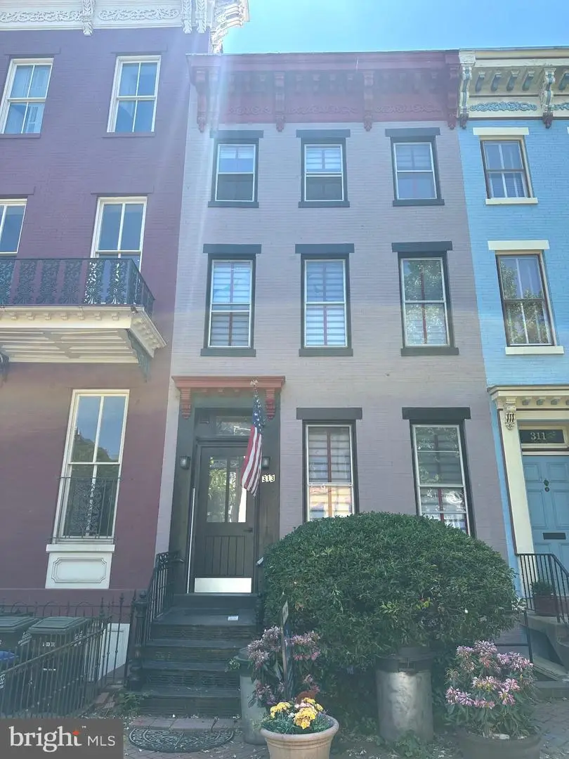 313 C St Se, Washington, DC 20003 - #1