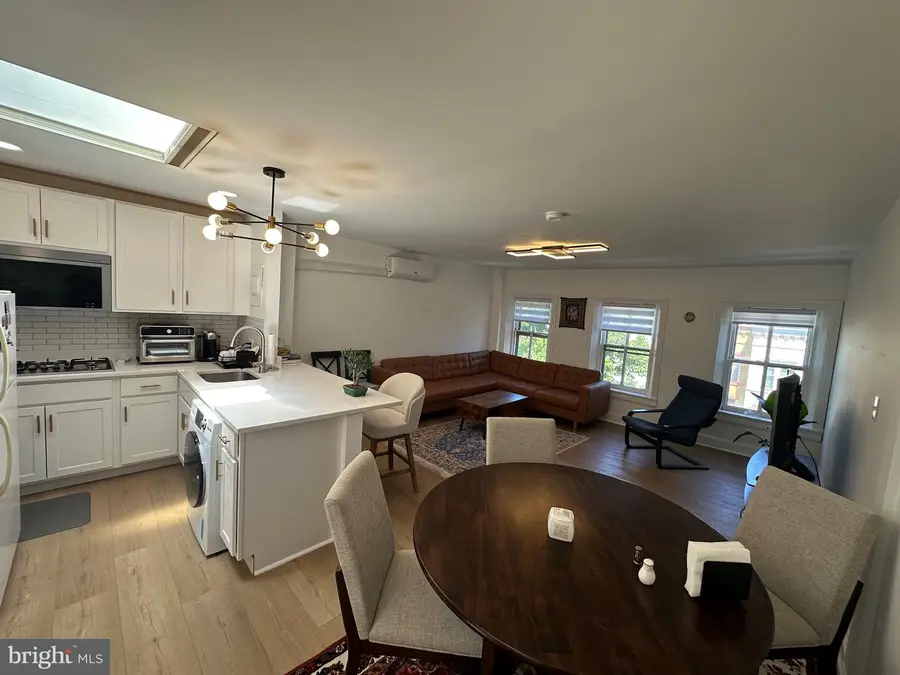 313 C St Se, Washington, DC 20003 - #2