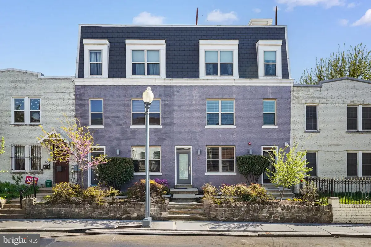 610 Newton Pl Nw #4, Washington, DC 20010 - #1