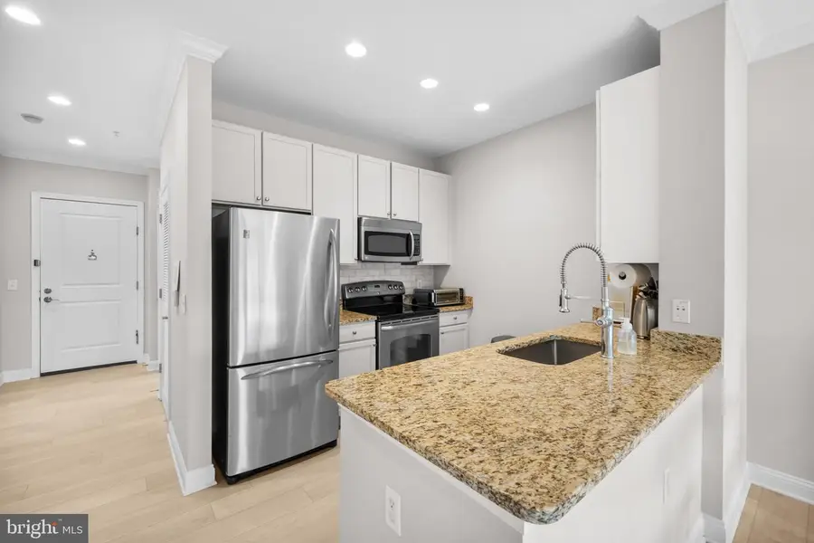 1391 Pennsylvania Ave Se #425, Washington, DC 20003 - #2