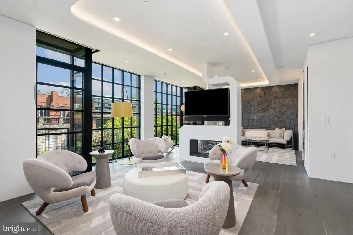 3303 Water St Nw #6c, Washington, DC 20007 - #1