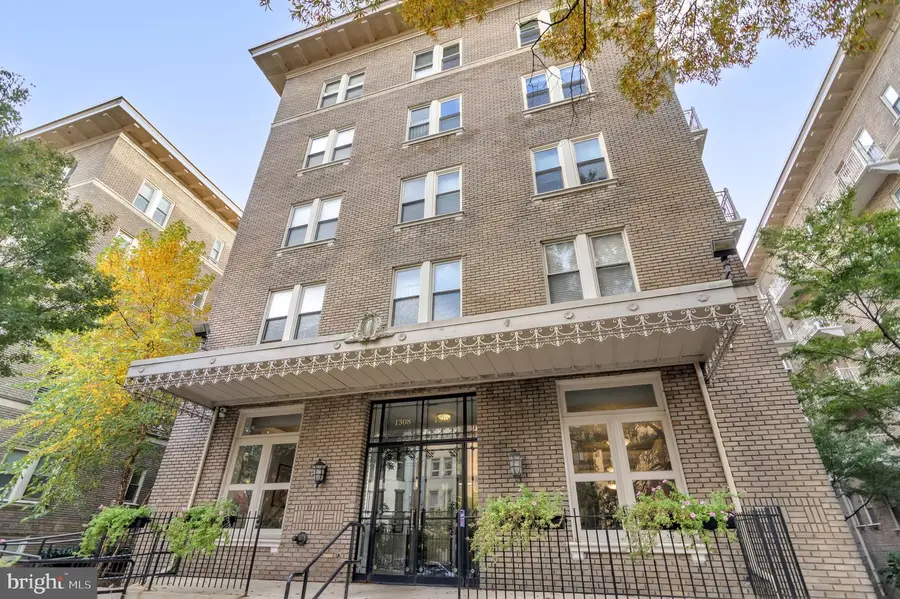 1308 Clifton St Nw #210, Washington, DC 20009 - #2