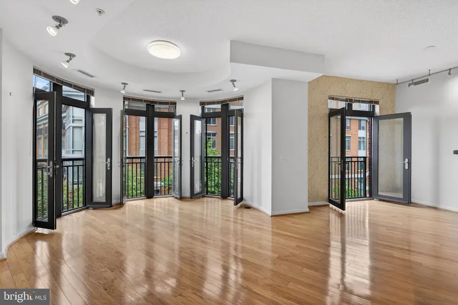 1390 Kenyon St Nw #303, Washington, DC 20010 - #2