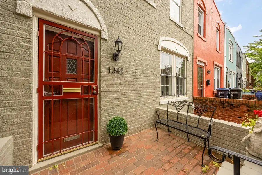 1343 Ives Pl Se, Washington, DC 20003 - #2