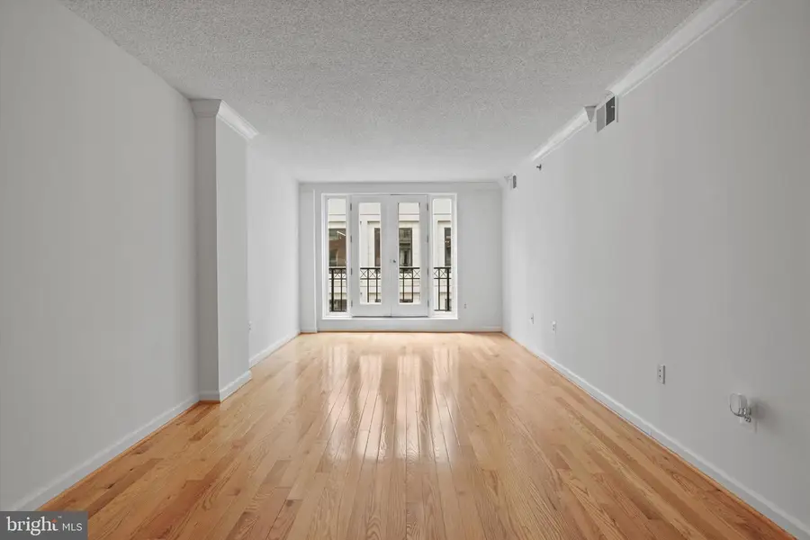 601 Pennsylvania Ave Nw #612, Washington, DC 20004 - #3