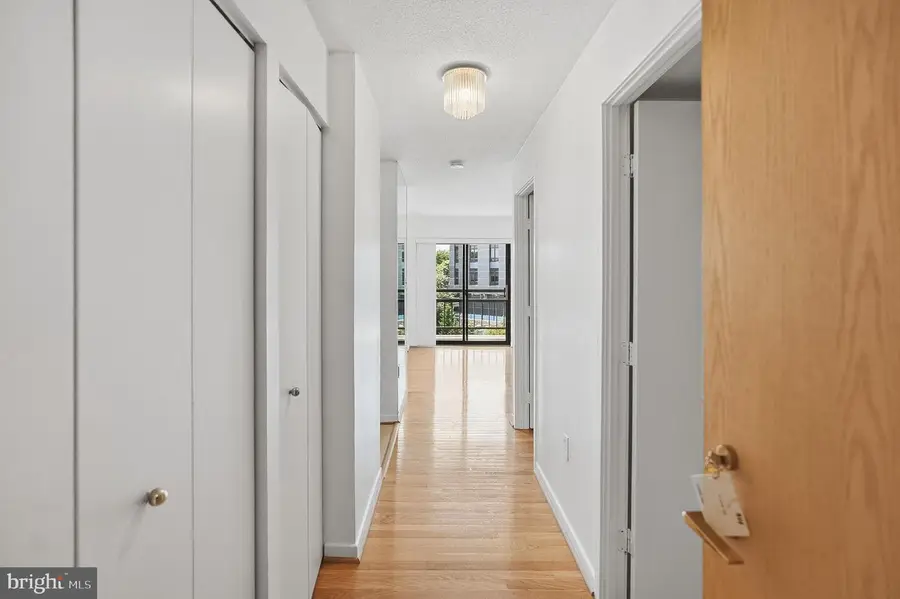 2111 Wisconsin Ave Nw #524, Washington, DC 20007 - #2